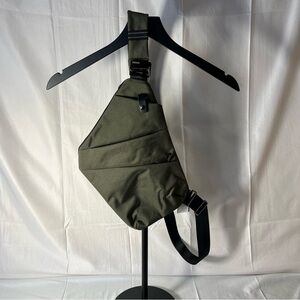 New OSOCE Anti-Theft Waterproof Shoulder Pack Sling Chest Crossbody Bag Green
